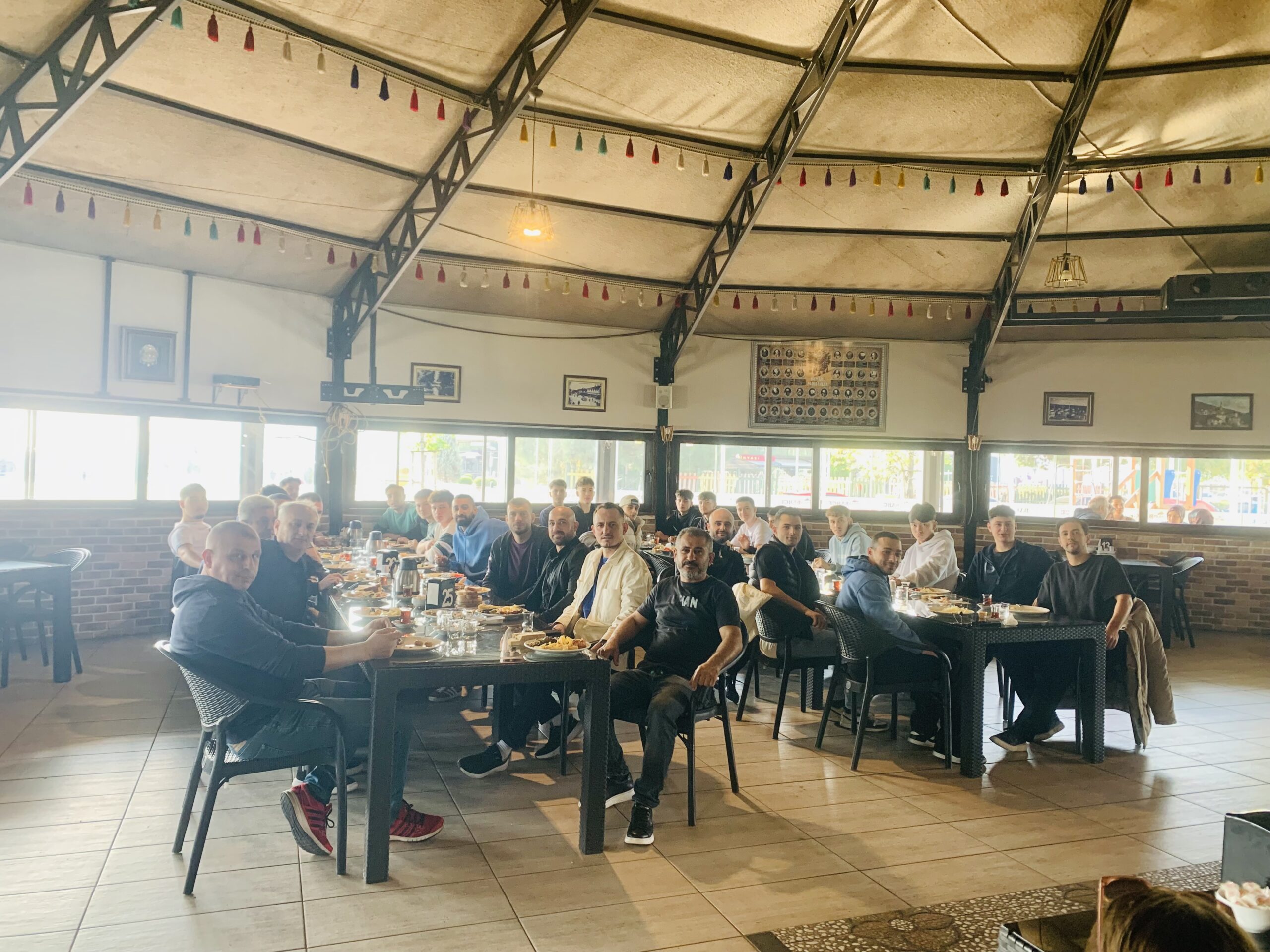 Erenlerspor Deplasman Öncesi Kahvaltıda Buluştu