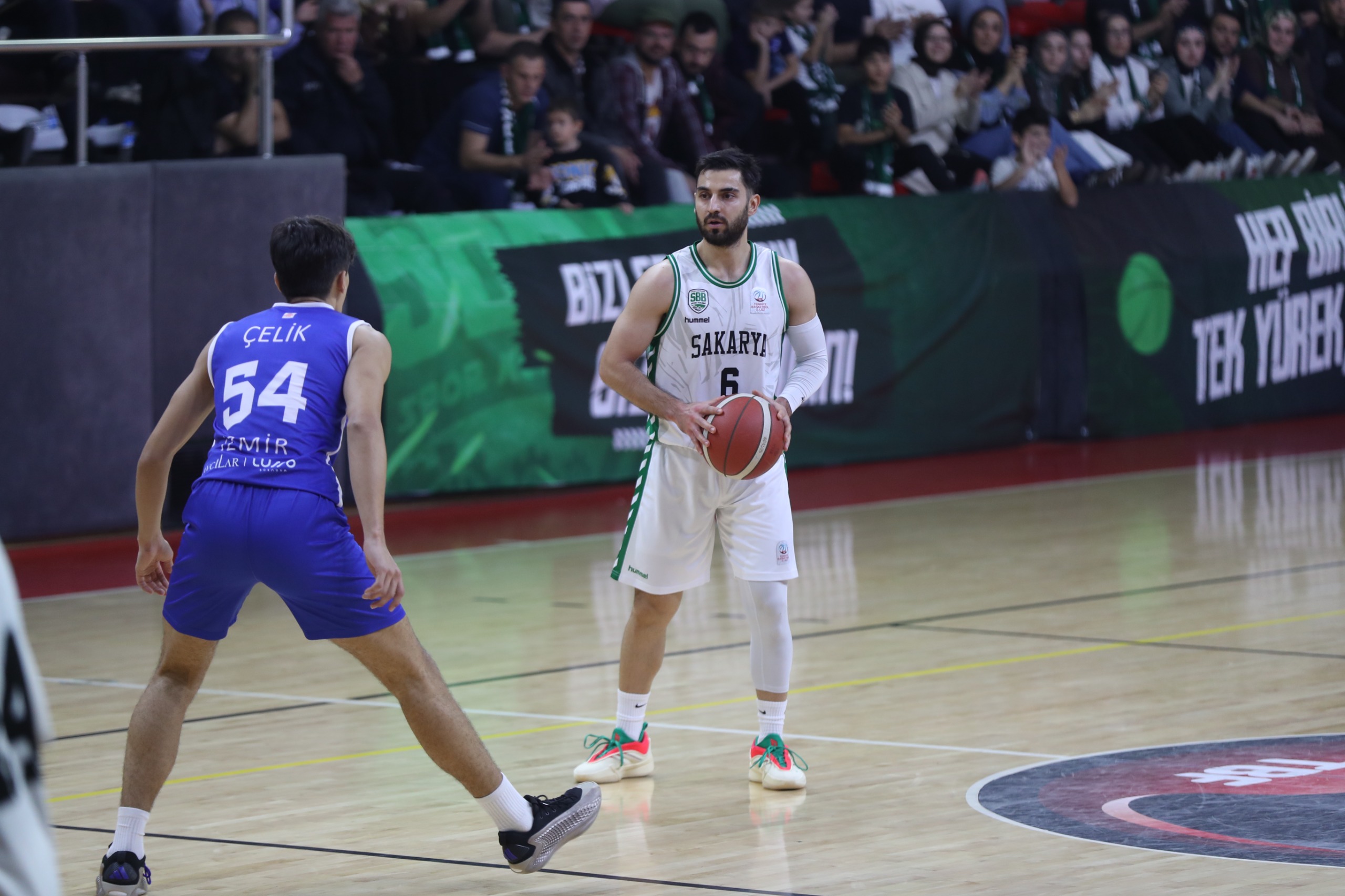 Büyükşehir Basketbol’dan zirveye ilk adım: 96-52
