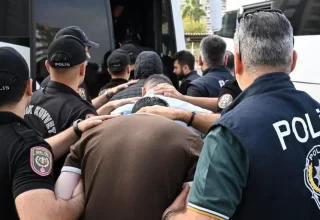 7,6 milyar liralık bahis operasyonu: 17 şüpheli tutuklandı