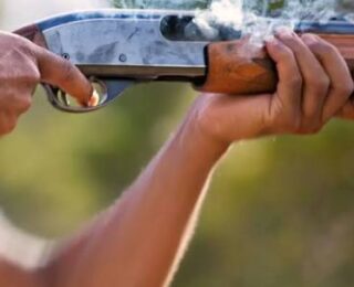 Hendek’te Tüfek Kazası: Avcı Ağır Yaralandı