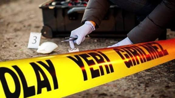 Kadın Evinde Ölü Bulundu