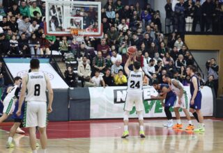 Büyükşehir Basketbol, namağlup serisini 9 maça çıkardı: 80-63