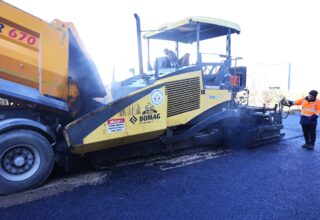 ERENLER BELEDİYESİ ASFALTTA HIZ KESMİYOR