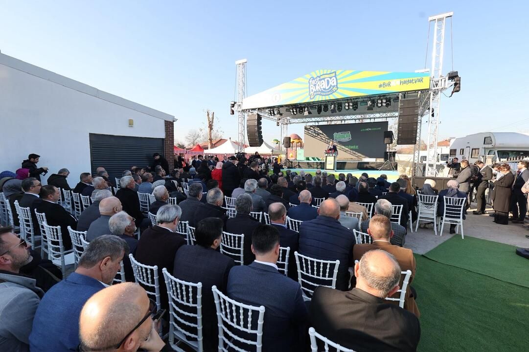 FestBurada 2025 Kış Festivali Kapılarını Açtı