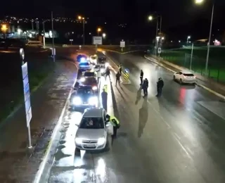 Sakarya’da yılbaşı öncesi denetim: 2 bin 990 şahıs sorgulandı, 8 kişi gözaltına alındı