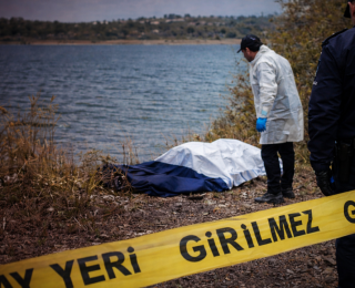 Adapazarı’nda Gölet Kenarında Cansız Beden Bulundu