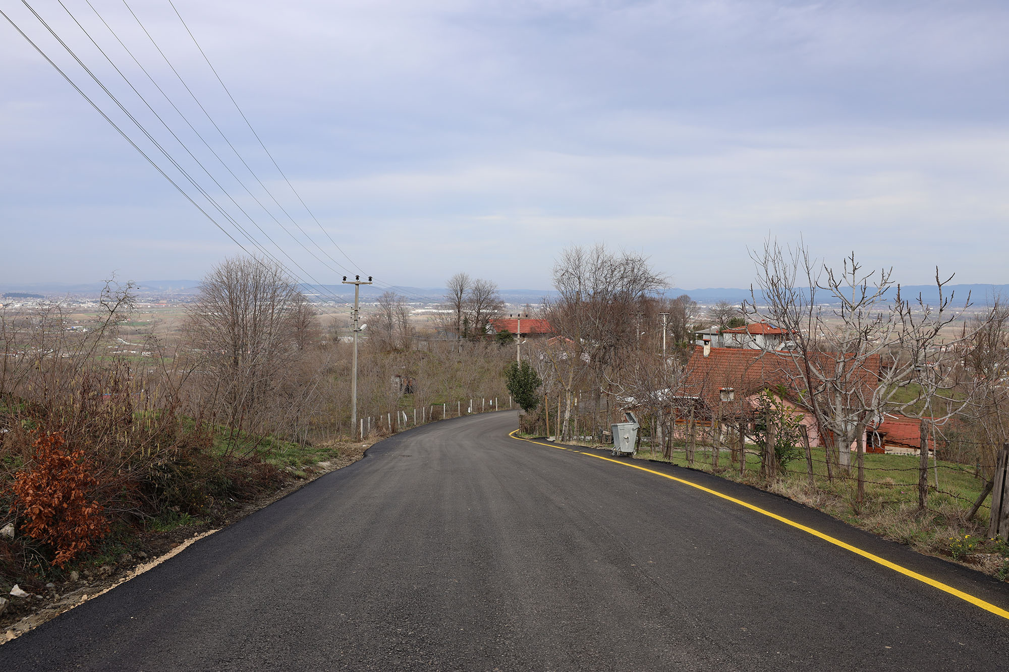 Erenler Tepe Mahallesi sakinlerinden Büyükşehir’e asfalt teşekkürü