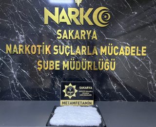 Uyuşturucu yüklüydü gişelerde yakalandı