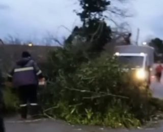 Fırtına Etkisini Arttırıyor Dikkatli Olalım