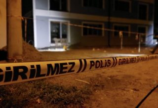 Bekçiden İnşaat Halindeki Binaya Silahlı Saldırı: 17 El Ateş Açtı