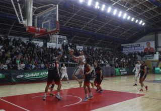 Büyükşehir Basketbol’dan taraftarı önünde net galibiyet: 86-66