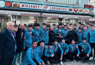 Erenlerspor U16 Şampiyonluğunu Yemekle Kutladı