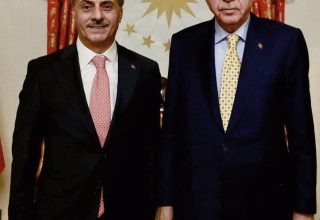 Alemdar, Cumhurbaşkanı Erdoğan’a Sakarya’daki projeleri anlattı