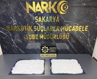 Sakarya’da Uyuşturucu Operasyonu: 2 Kilo Metamfetamin Ele Geçirildi