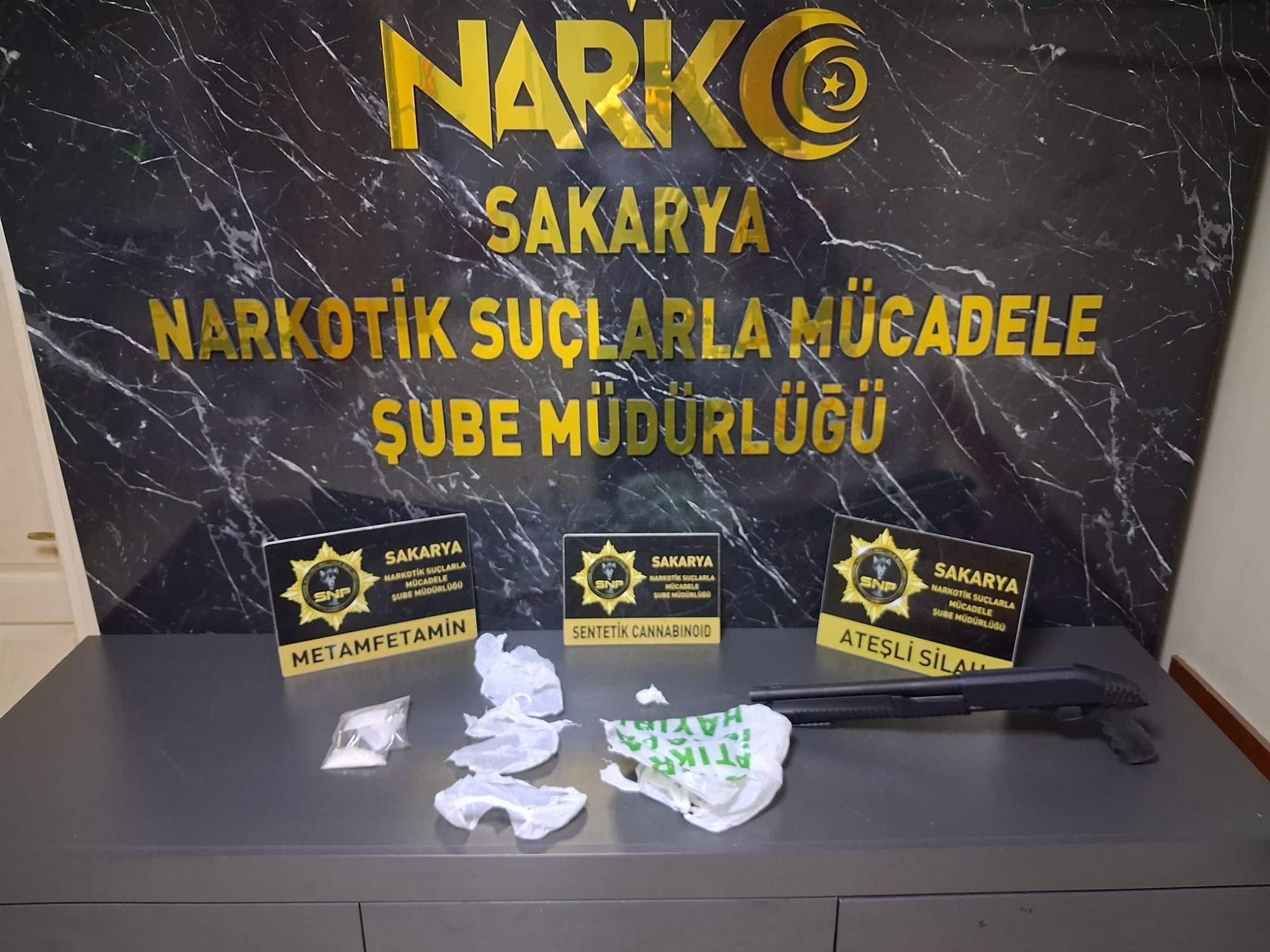 SAKARYA’DA UYUŞTURUCU OPERASYONU: 4 TUTUKLAMA