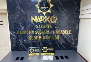 Sakarya’da Uyuşturucu Operasyonu: 1 Kilo Kokain Ele Geçirildi, 2 Tutuklama