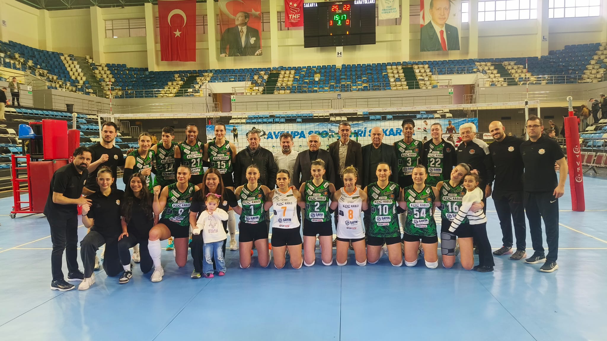 Sakarya Voleybol’un Sultanları Zirveye Koşuyo