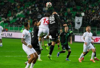 Sakaryaspor Evinde Kayıp