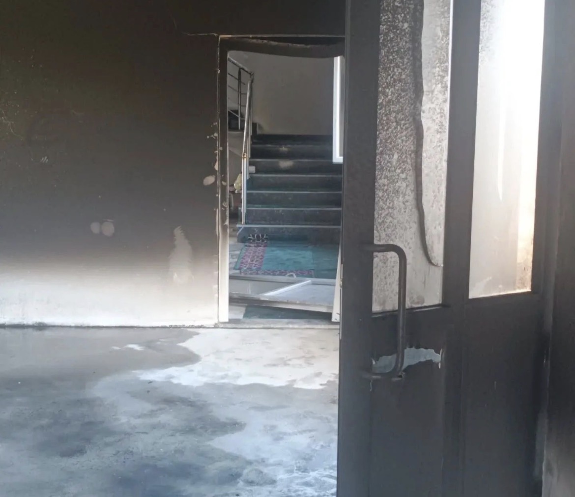 Akyazı’da cami yandı