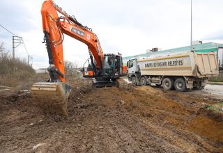 Yazlık Kavşağı’nda trafik yükünü hafifletecek duble yolda çalışmalar başladı