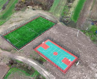 “Gençlerimizin sporla büyüyeceği 10 futbol, basketbol, voleybol sahası hazır”