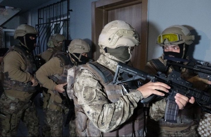 Sakarya dahil 5 İlde organize suç operasyonu