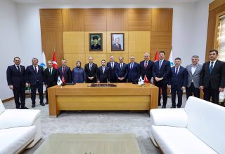 Adalet Bakanı Gürlek, Büyükşehir Belediyesi’nde: Sakarya’ya ‘huzur şehri’ övgüsü