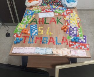 Karasu’da Tombala Operasyonu: 80 Kişiye Kumar Cezası
