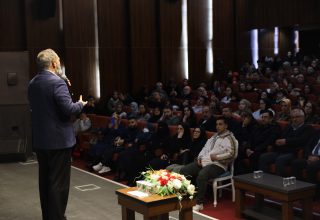 Dursun Ali Erzincanlı Sakarya’da şiirleriyle gönüllere dokundu