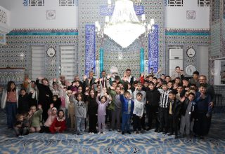 ERENLER BELEDİYESİ RAMAZAN ETKİNLİKLERİNDE ÇOCUKLAR GÖNÜLLERİNCE EĞLENDİ