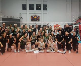 Sakaryalı Sultanlar Tarih Yazdı: Namağlup Lider Büyük Finalde!