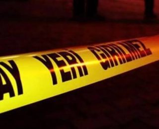 Arifiye’de Şiddet Olayı: Azeri Uyruklu Genç Balkonlardan Düştü