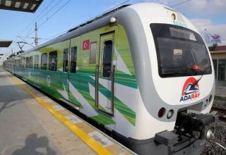 Adarayda Panik Anları Çantada Silah Var Dediler Olanlar Oldu