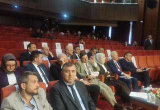 Adapazarı’nda Gergin Meclis