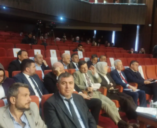 Adapazarı’nda Gergin Meclis
