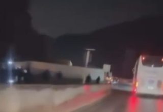 D-650’de 3 TIR’ın çarpıştığı kazada kilometrelerce araç kuyruğu oluştu