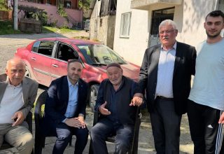 AK Parti Erenler Teşkilatı Sahada: “Gönüllere Dokunmaya Devam Ediyor”