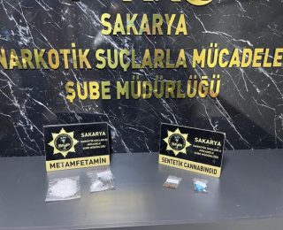 Adapazarı Gişelerinde Uyuşturucu Operasyonu: 2 Tutuklama