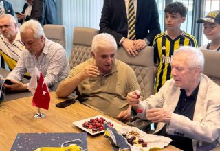 Yüksel Avşar, Aziz Yıldırım ile sıcak bir sohbet gerçekleştirdi