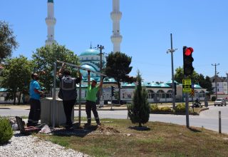 Kavşaklarda elektrik kesintisine son: Büyükşehir’den güneş enerjili çözüm