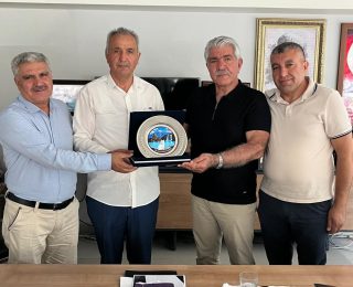 Sakarya’nın otomotiv sektöründeki öncü ismi Fikret Bülbül’e anlamlı ziyaret