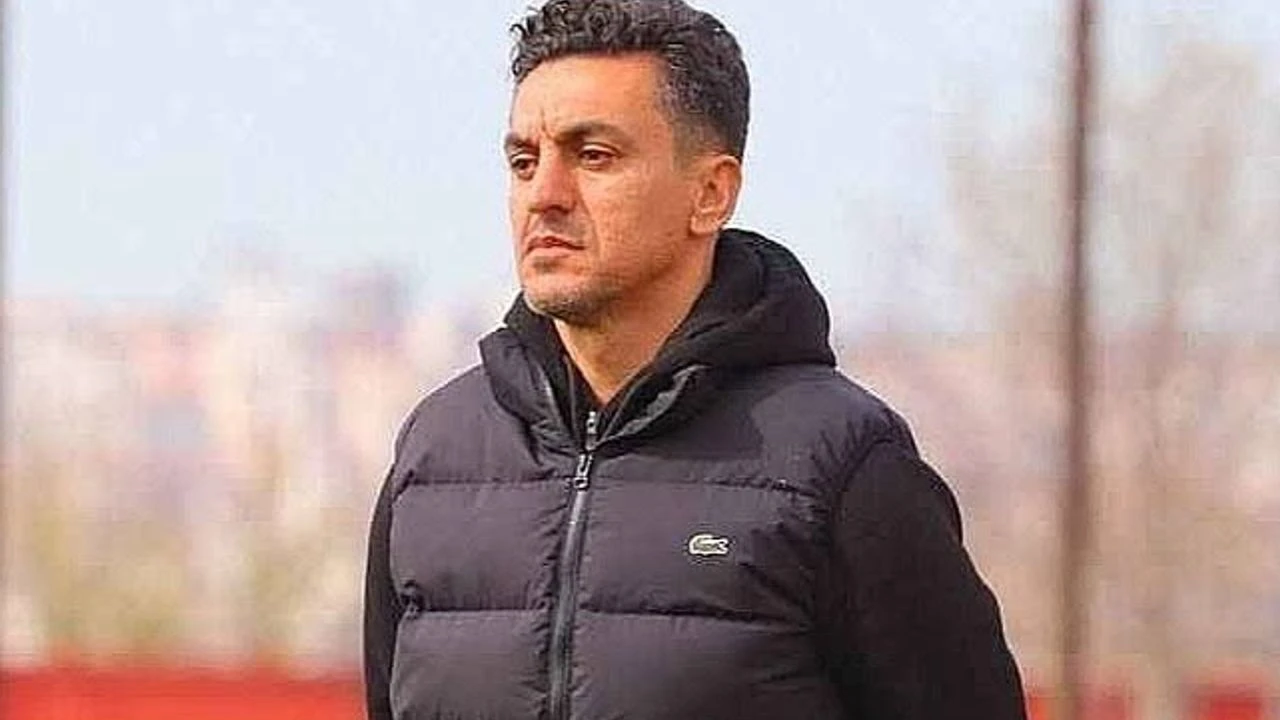 Ümit Bozkurt Kimdir? Sakaryaspor’un Yeni Teknik Direktörü Yakından Tanıyalım