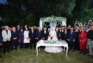 Erenler Belediye Başkanı Şenol Dinç’in Ve Ailesinin Mutlu Günü Görkemli Düğün Töreni