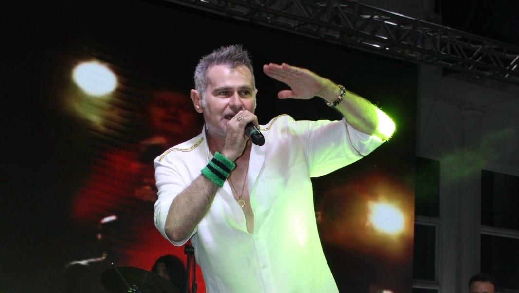 Akif YENER, Erenler’de binlerce hayranıyla buluştu