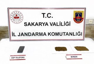 Karasu’da Narkotik Operasyonu: Kilolarca Uyuşturucu Ele Geçirildi, 7 Kişi Tutuklandı