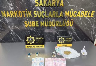 Sakarya’da Uyuşturucu Satışına Suçüstü: 1 Şüpheli Tutuklandı