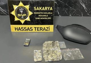 Sakarya’da Uyuşturucu Operasyonları: 2 Şüpheli Tutuklandı