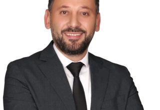 İYİ Parti Erenler İlçe Başkanı Ahmet Özmen: “Tutulmadık El, Girilmedik Gönül Bırakmayacağız”